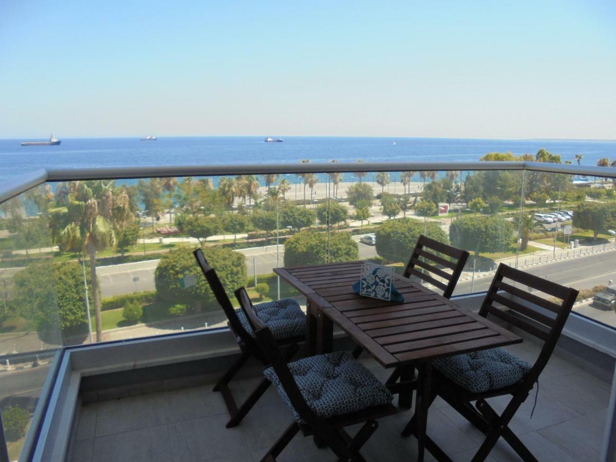 Appartement Kermia Court - Beach-front, Modern 2 Bedroom -sleeps 6